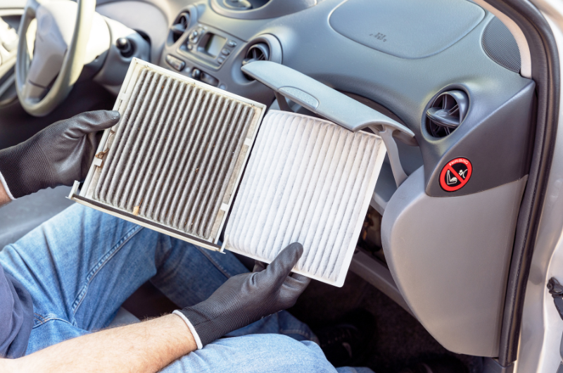 Offrez à votre voiture un renouveau d'air pur avec le service professionnel de changement de filtre à pollen chez Garage Expert Étampes