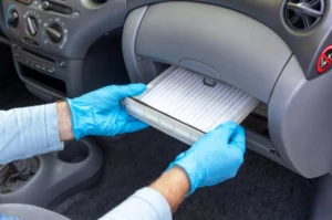 Lire la suite à propos de l’article Optimisez votre confort en voiture avec un Filtre à Pollen : Guide Complet